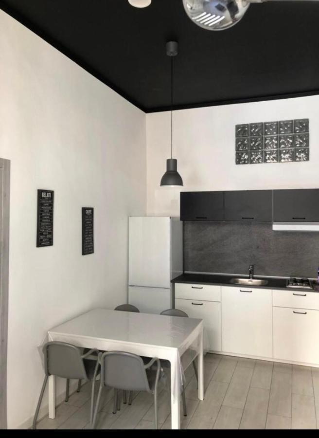 Suite &House Neapol Zewnętrze zdjęcie